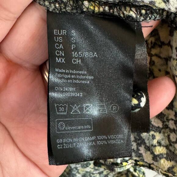 H&M Green & Yellow Long Sleeve Keyhole Back Blouse Size Small - Picture 6 of 6